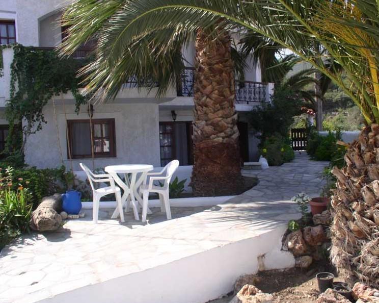Hotel Agnanti Ágios Konstantínos 外观 照片