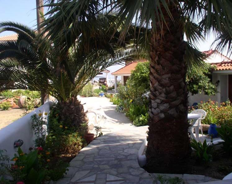 Hotel Agnanti Ágios Konstantínos 外观 照片